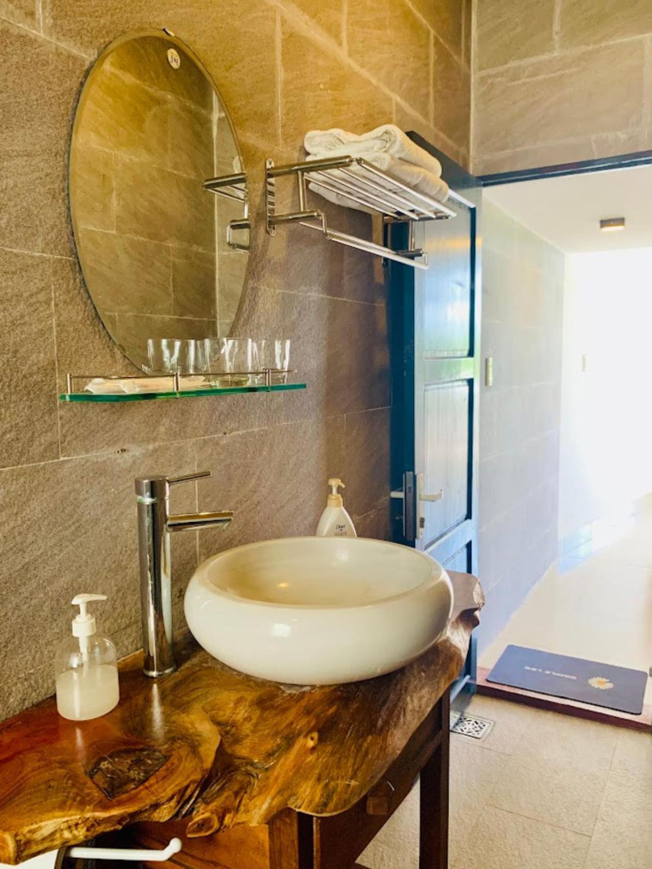 Homestay Ocbien Hoi An Eksteriør bilde
